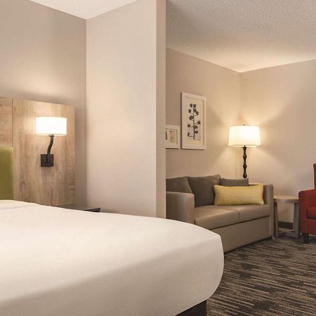 Country Inn & Suites By Radisson, St Cloud East, Mn Saint Cloud Exterior photo